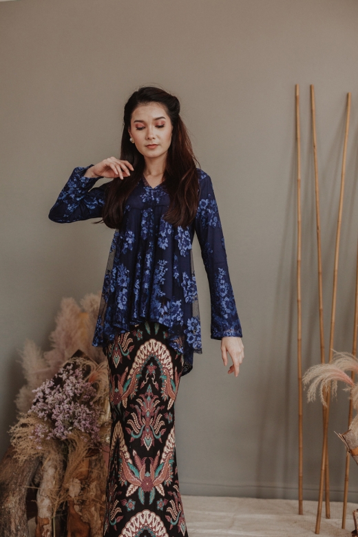 Cleopatra - Navy Blue